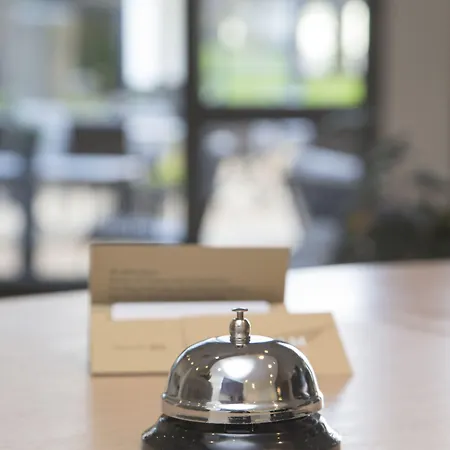 Businesshotel Forum Szálloda 4*