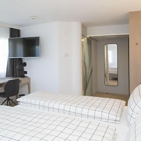 Szálloda Businesshotel Forum 4*