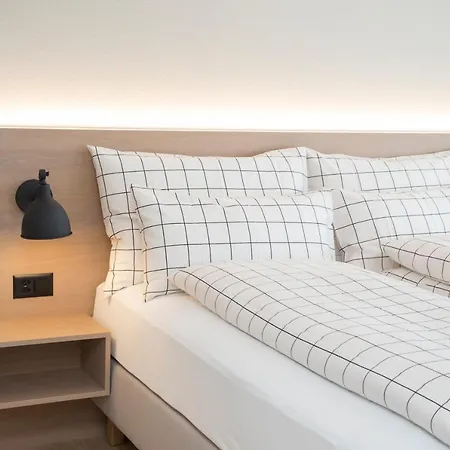 Businesshotel Forum ホテル 4*