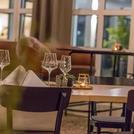 Businesshotel Forum Отель