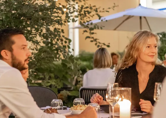 Businesshotel Forum Отель