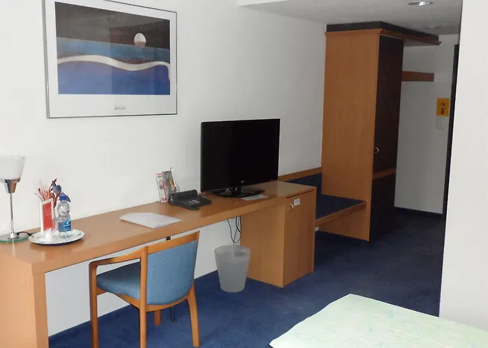 Отель Businesshotel Forum