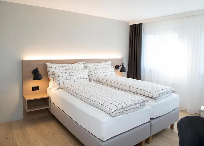 Отель Businesshotel Forum Виднау