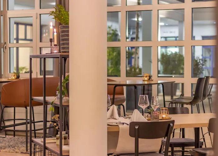 Отель Businesshotel Forum 4*