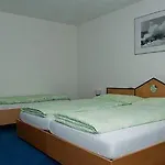 Businesshotel Forum Отель 4*