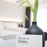 Businesshotel Forum Отель 4*
